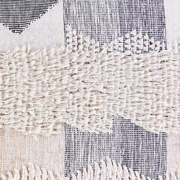 كليم بتصميم بوهيمي مع شراشيب